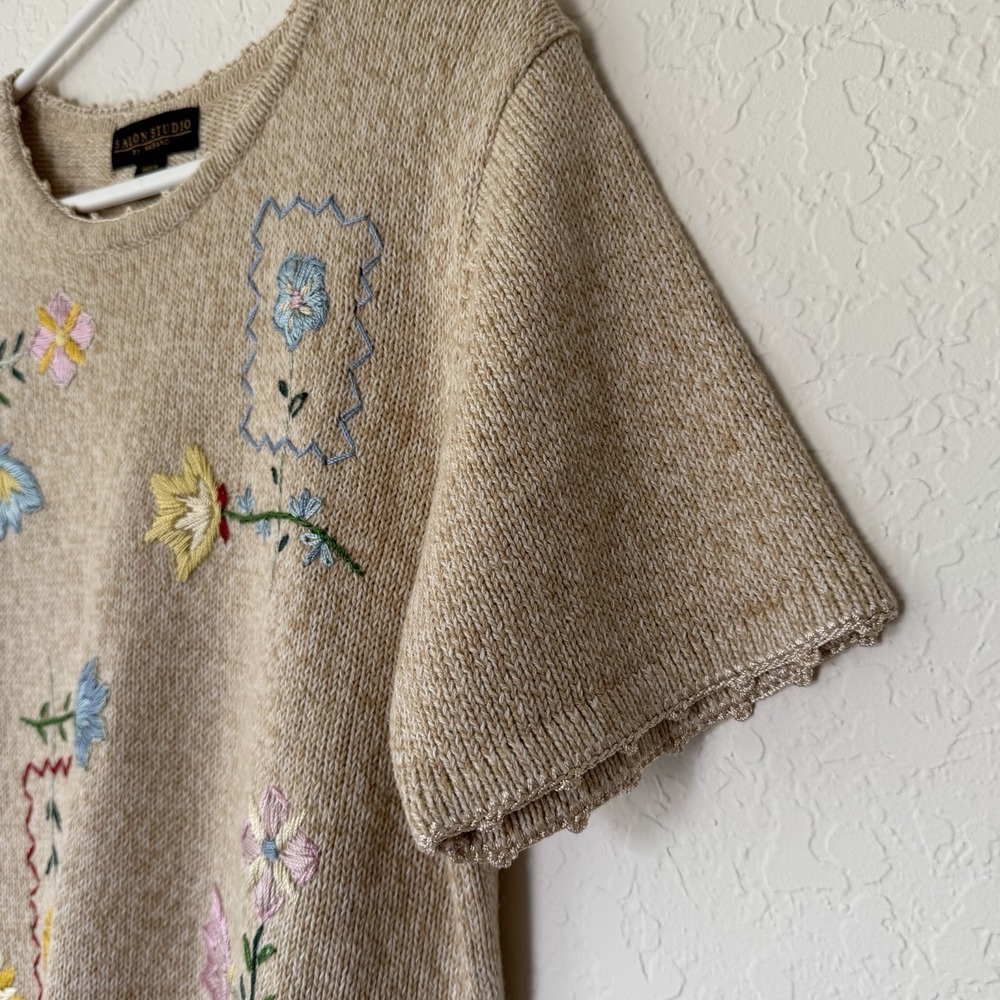 Womens Knit Sweater Top Small Floral Embroidered Cottagecore Grandma Teacher - Picture 10 of 10